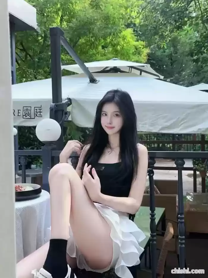 年轻，可爱，俏皮，清新美女（71）！ 第4张