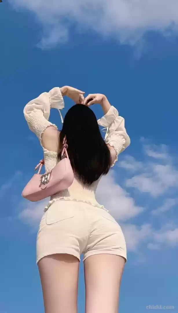 天空拍照壁纸，这长腿谁不迷糊啊？ 第6张
